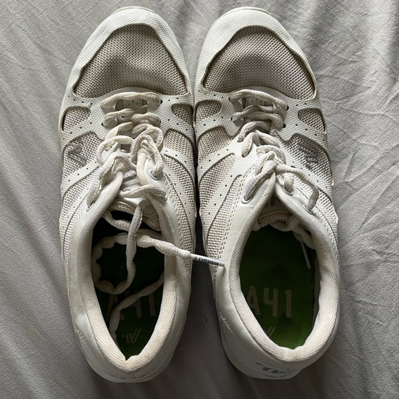 Varsity A14 Womens Cheerleading Shoes - Picture 1 of 5